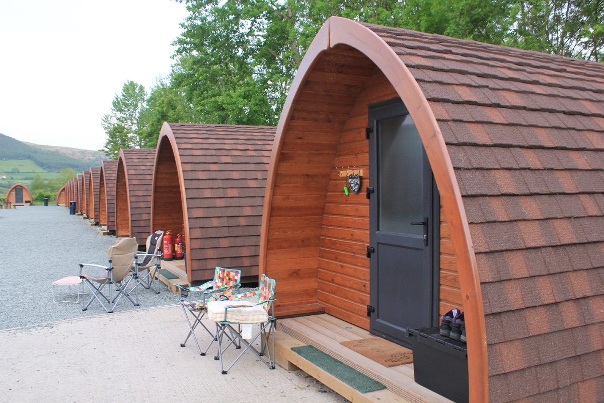 glamping pods brecon beacons