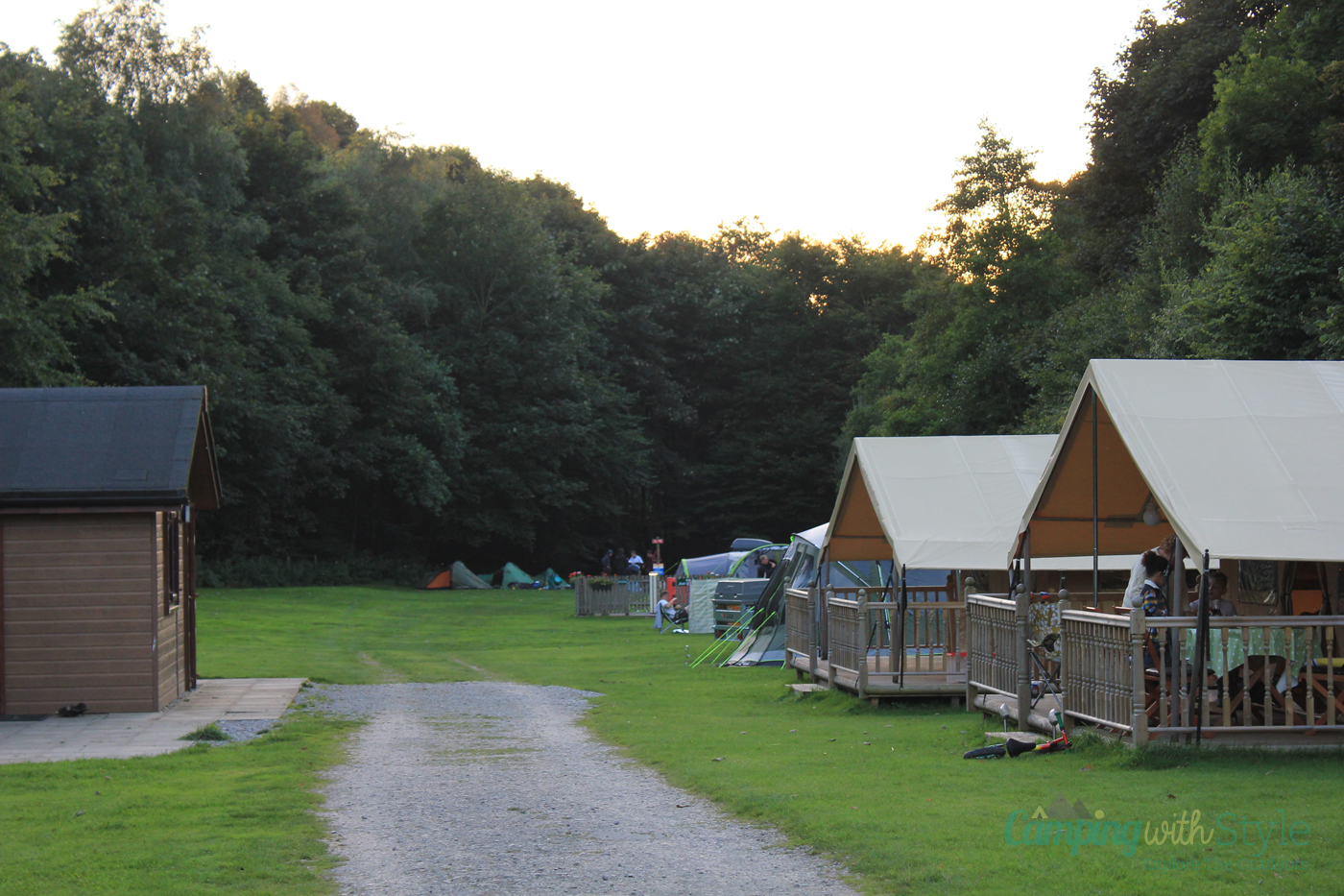 Hayfield campsite ReadyCamp tents