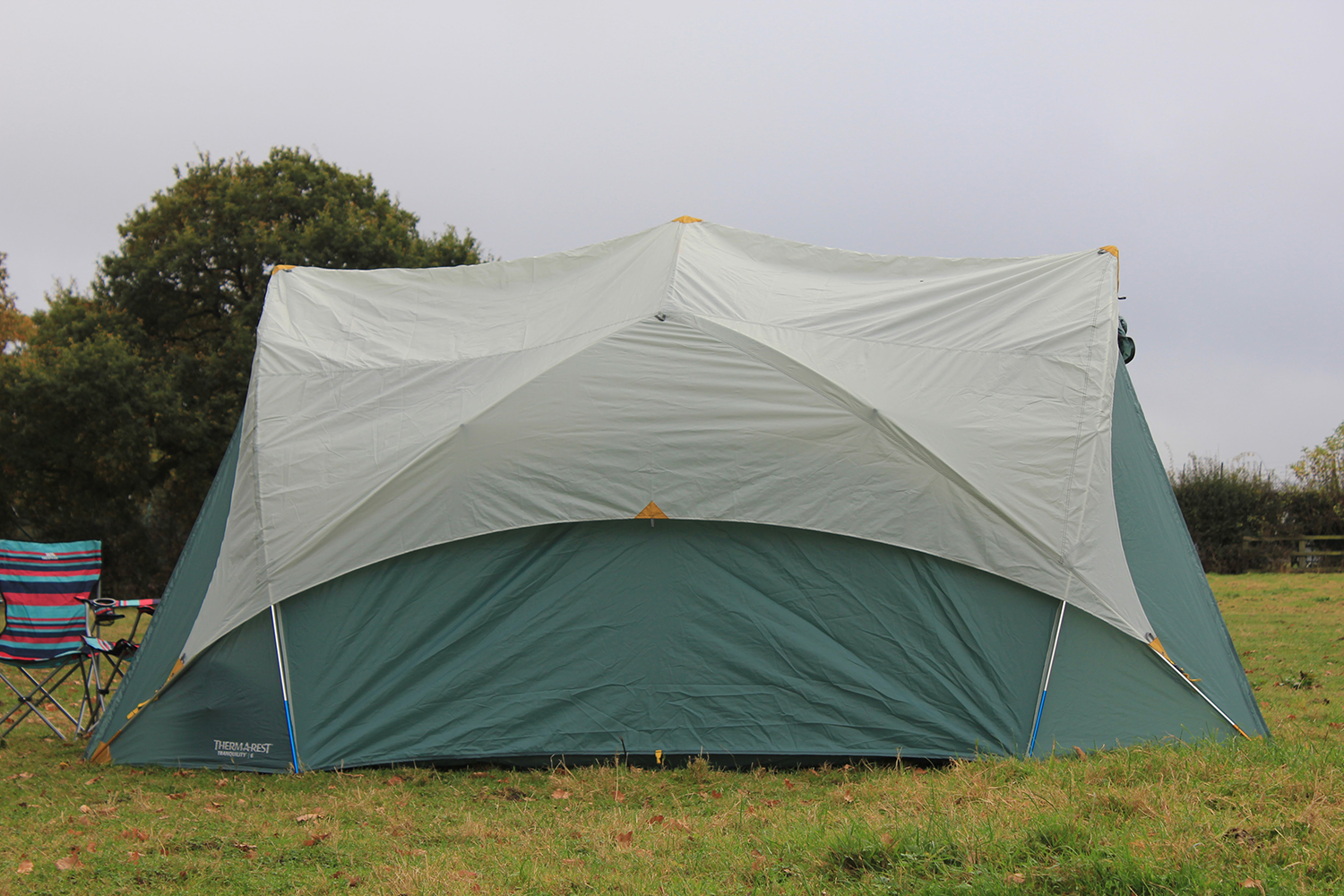 Side view of Tranquility 4 tent