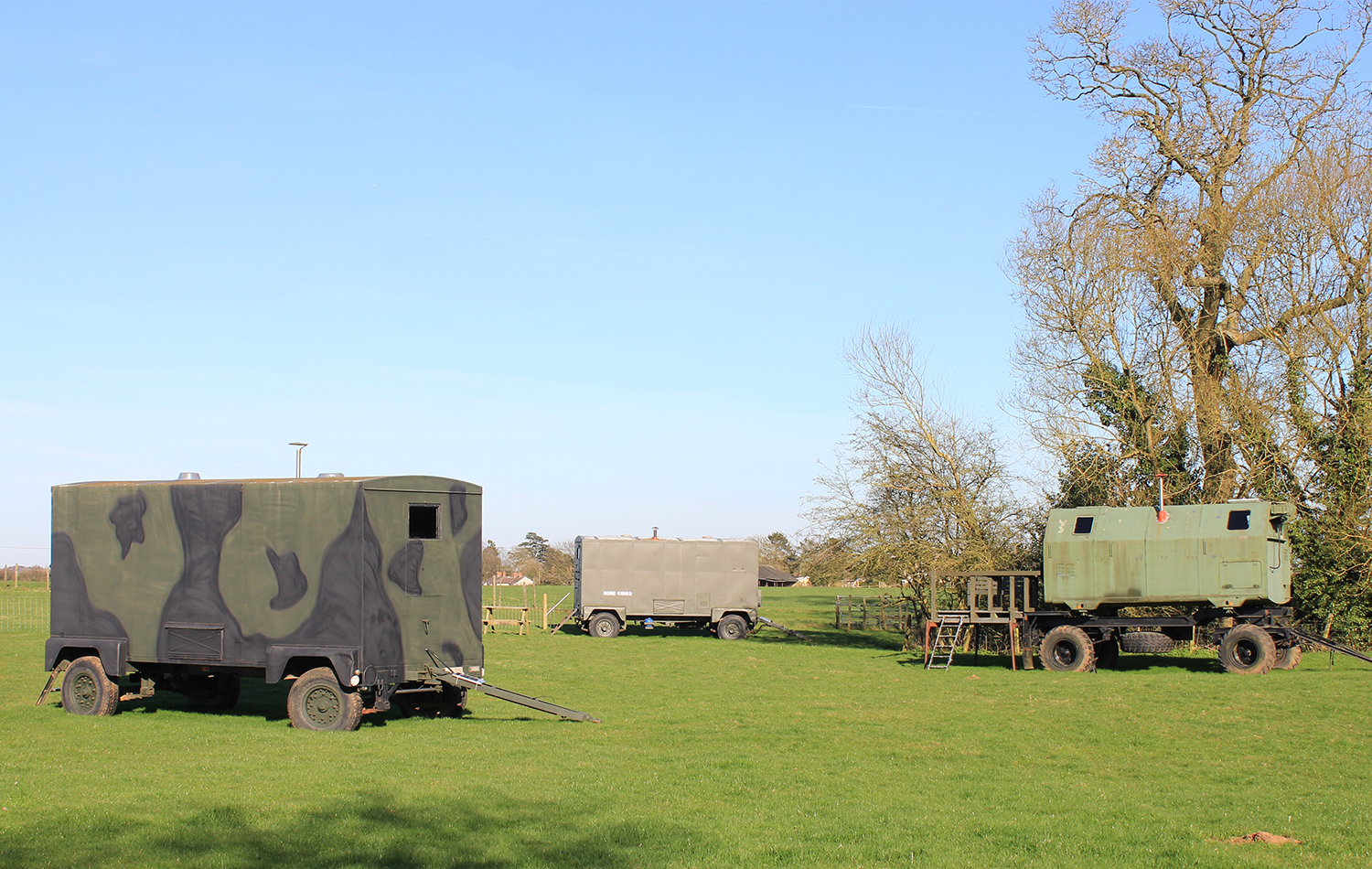 Couples at War - Quirky accommdation at Thorpe Glamping