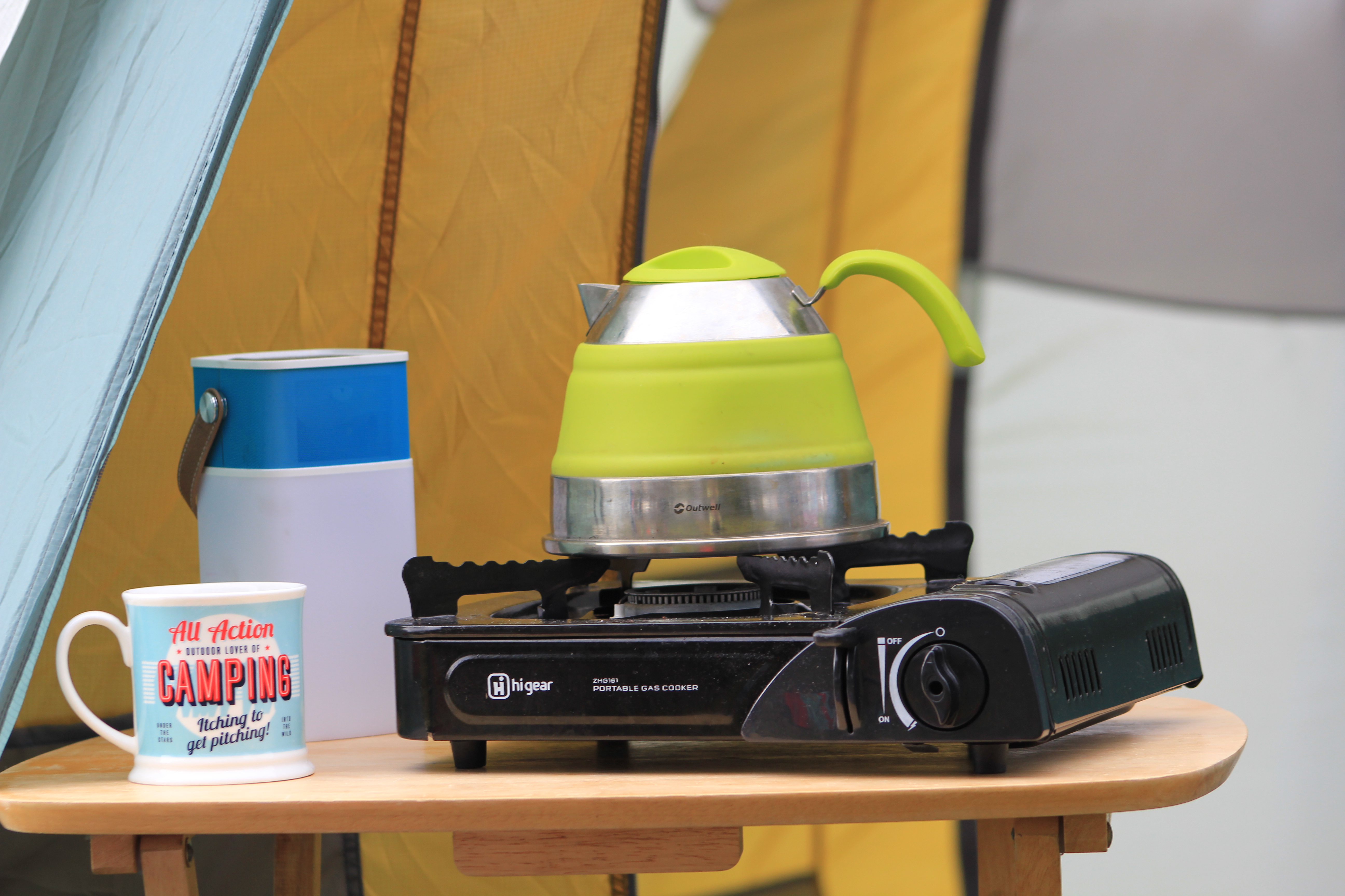 Outwell Collaps camp kettle in lime green