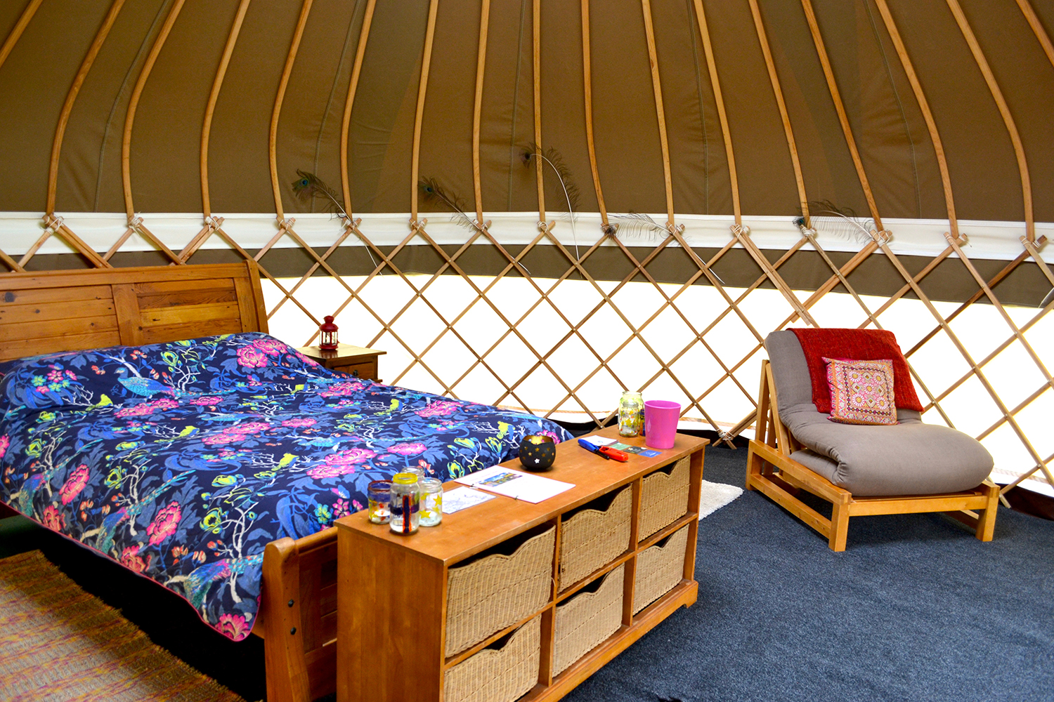 Bloomfields glamping yurt, Dorset