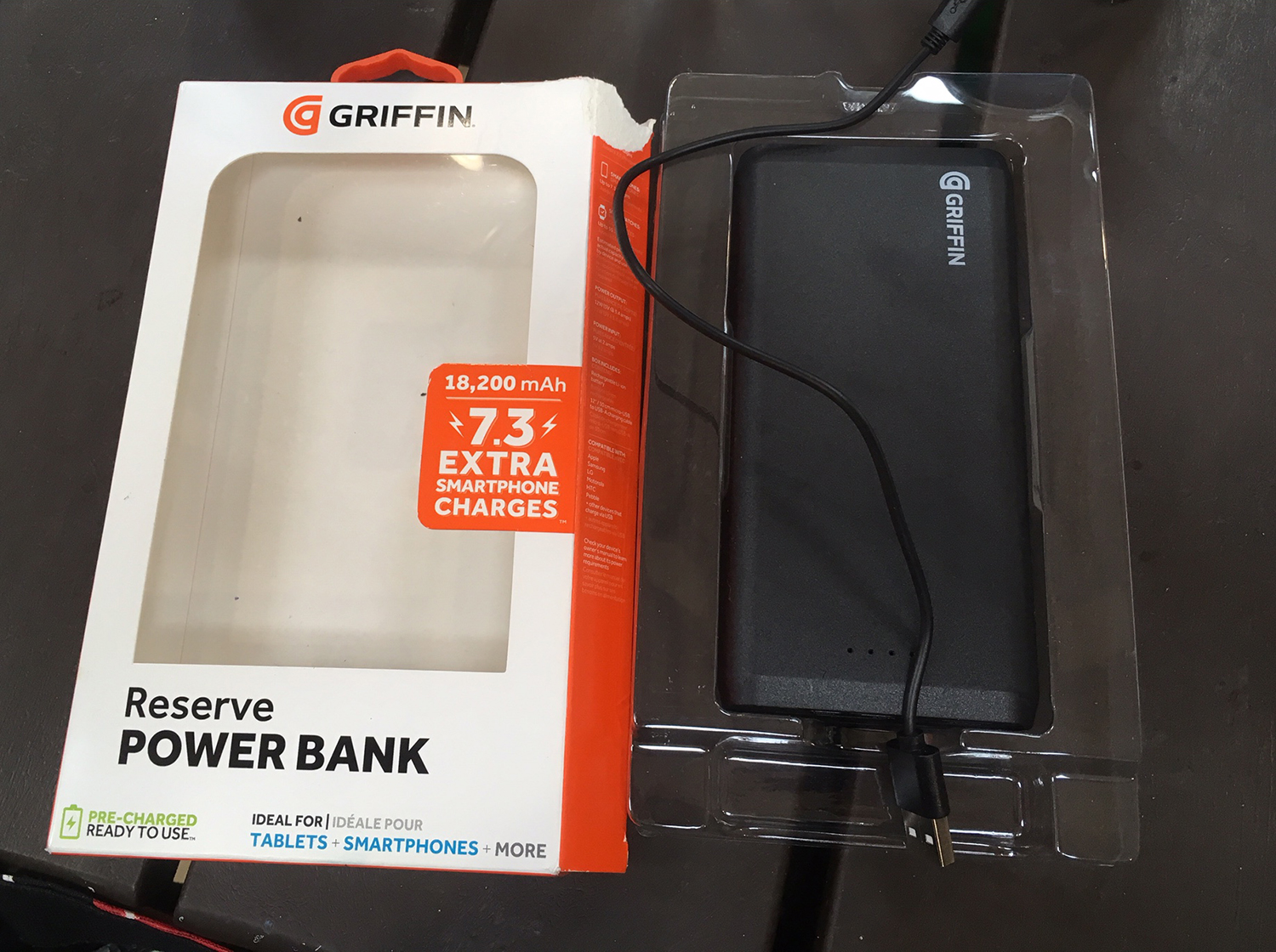 Griffin Reserve Power Bank 18,200 MhA