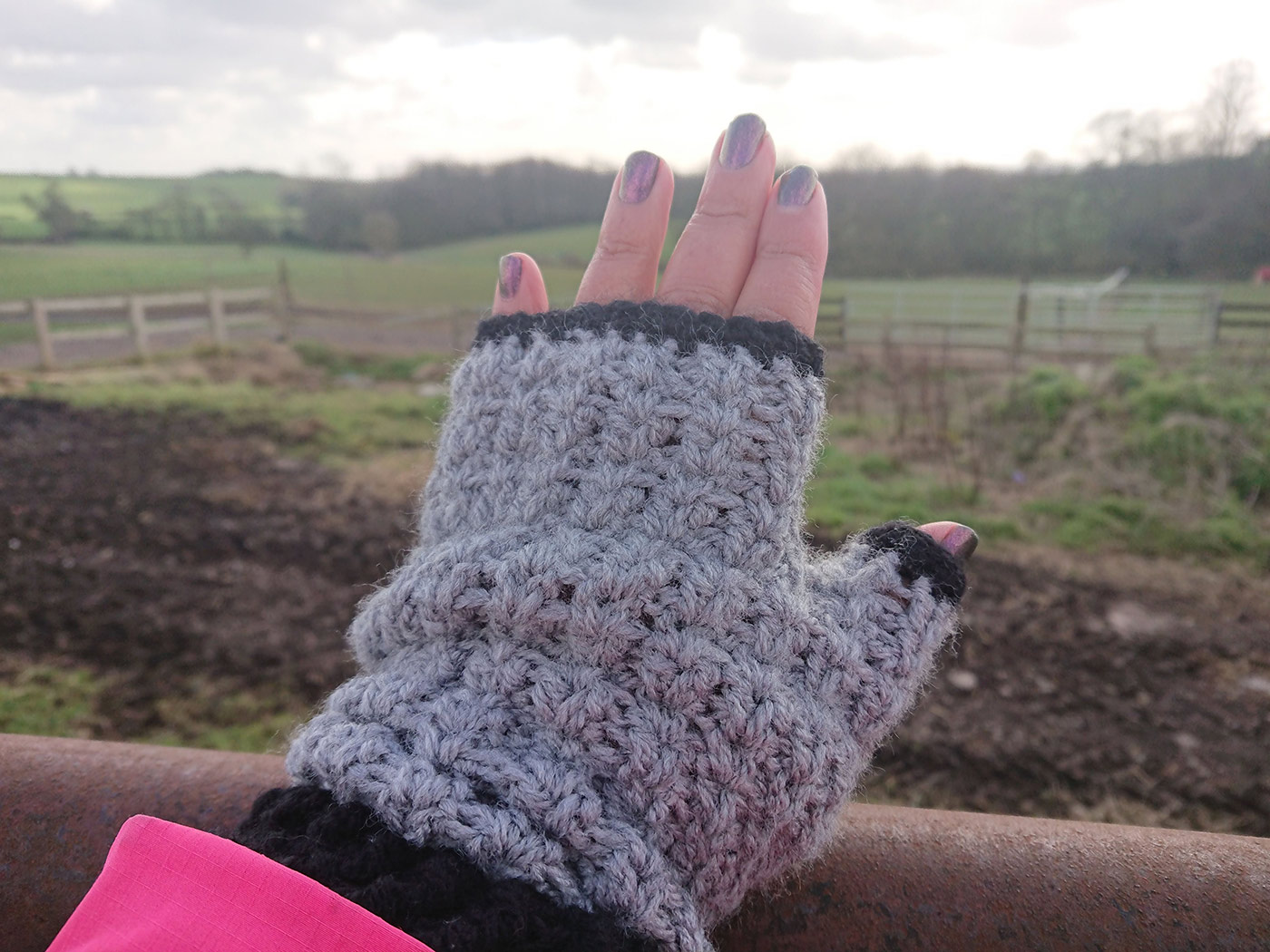 Adventure Accessories Hiking Mitts