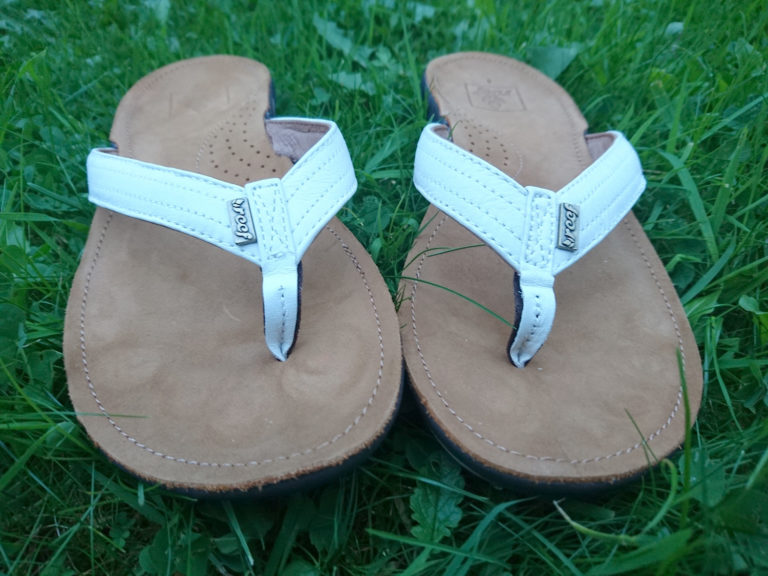 Reef White Leather Ladies Flip Flips