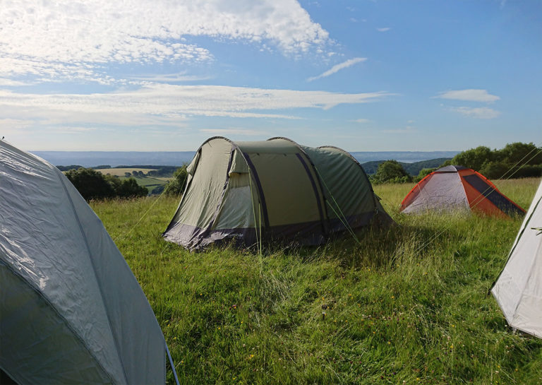 budget camping tips