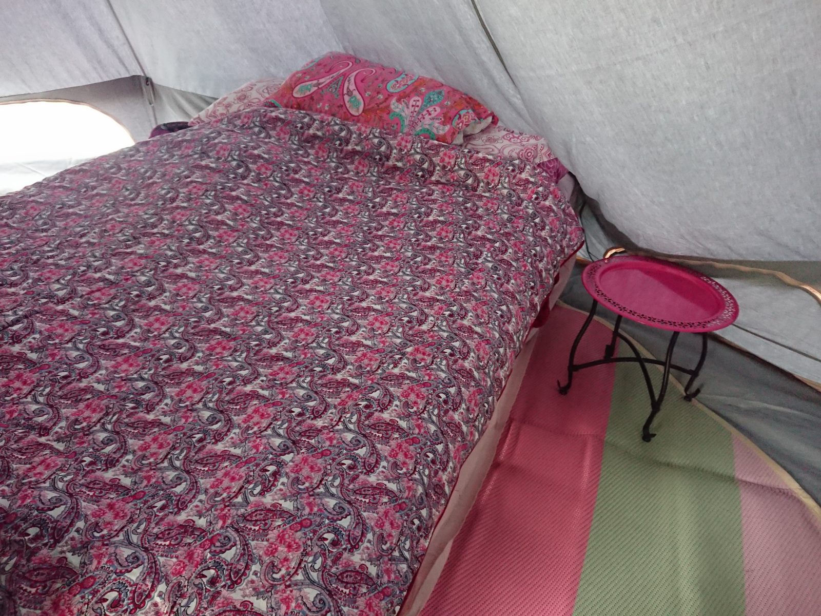 Snuggle sac sleeping bag