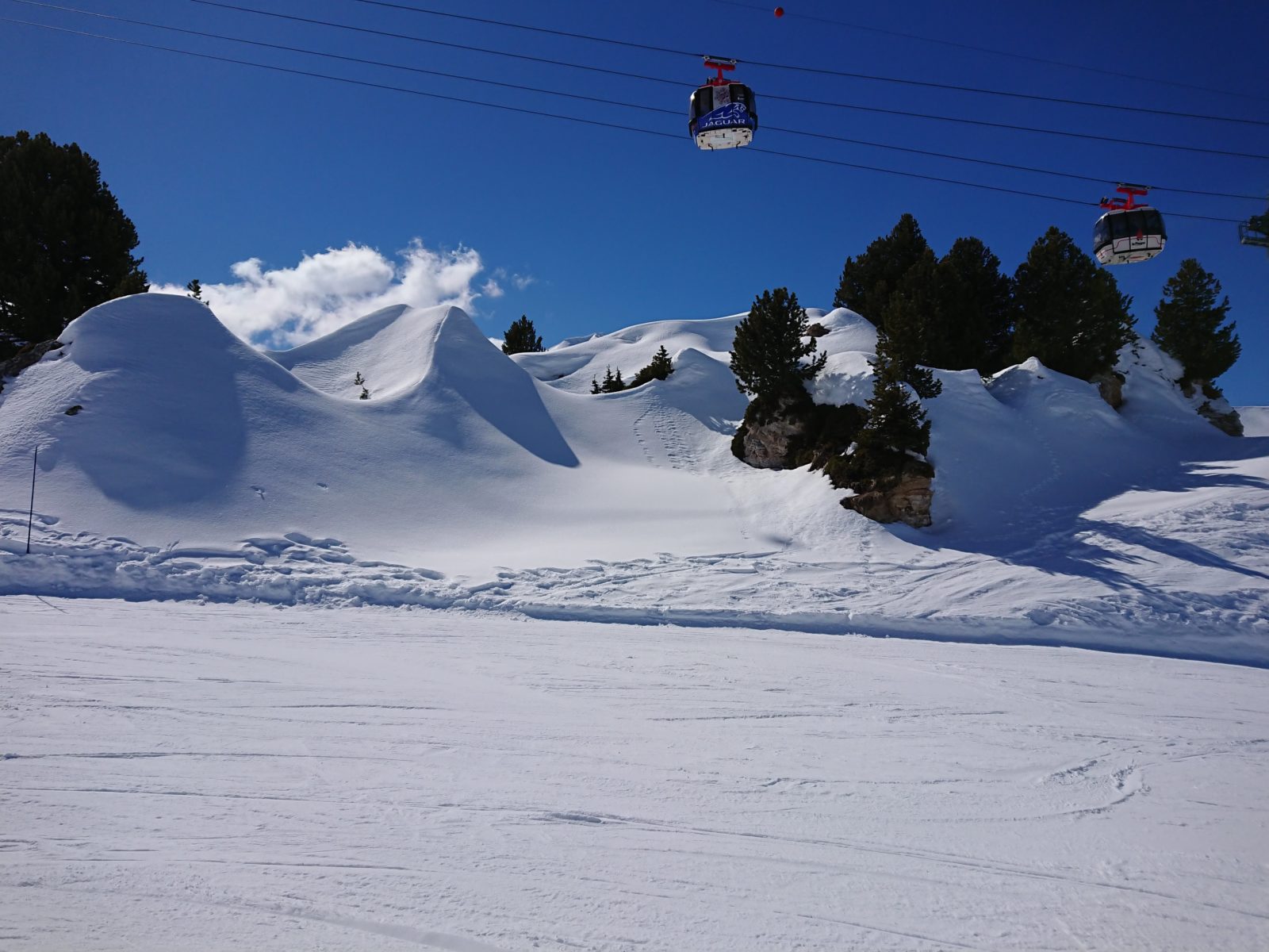 Snowboarding in La Plagne with Will I Ski