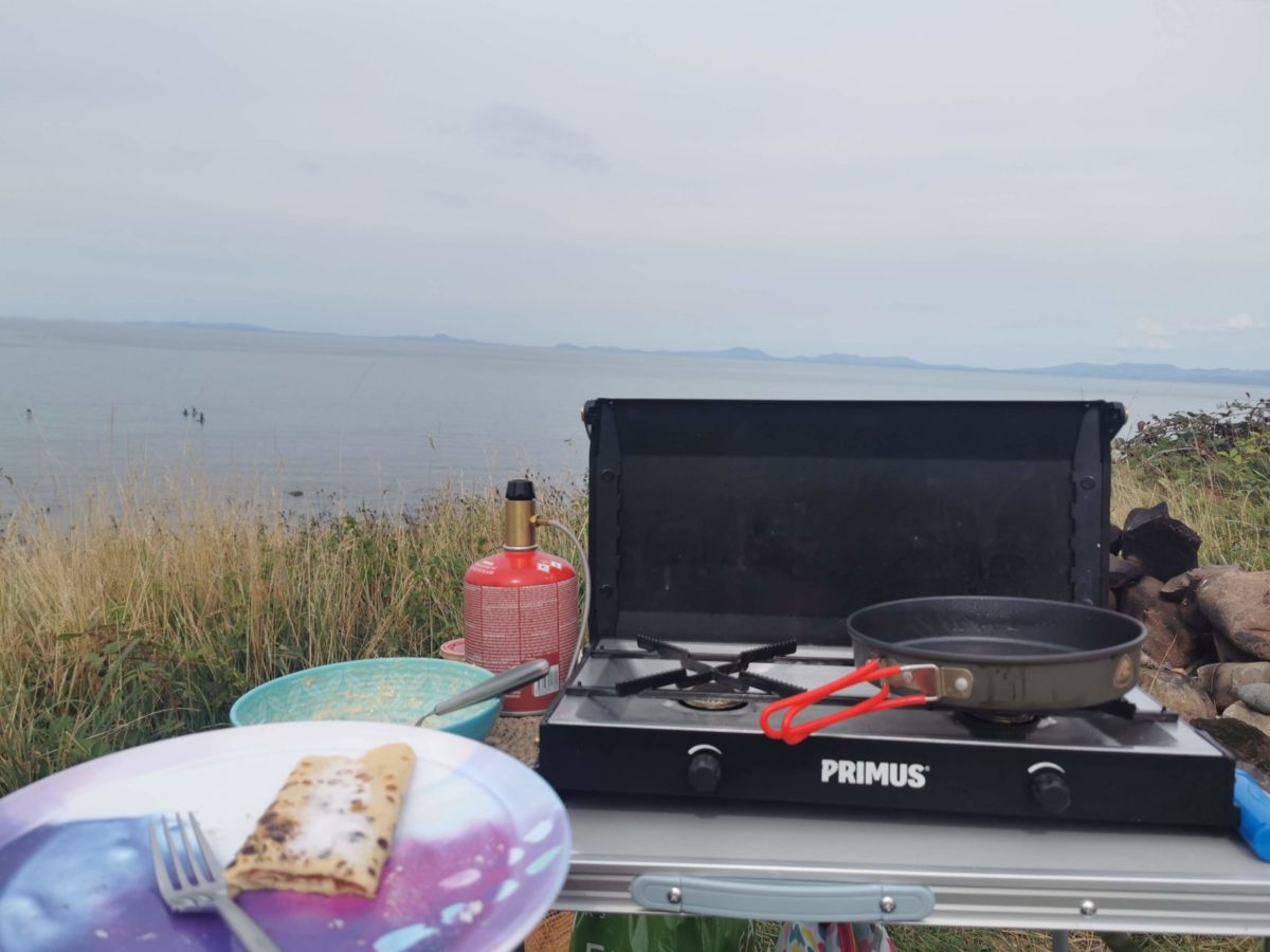 Double cooker for camping