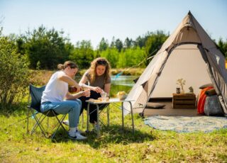 NEWS | Easy Glamping With Easy Camp New Moonlight Spire Tipi Tent